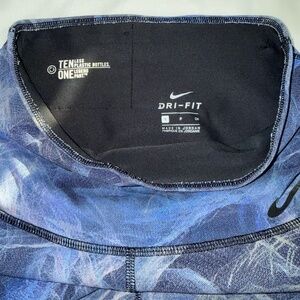 NIKE DRY FIT blue Mesh leggings- Made From Recycled Materials